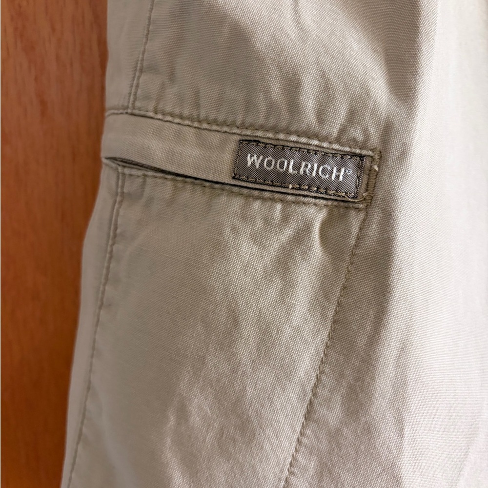 Woolrich women’s Light Tan Cargo Shorts size 12 100% cotton - Picture 6 of 7